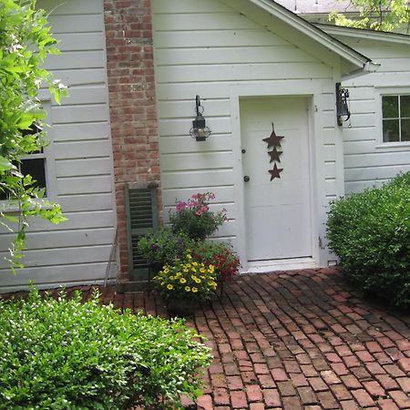 Private Setting On Country Farm Near Rhinebeck Bed & Breakfast Clinton Corners Exterior photo