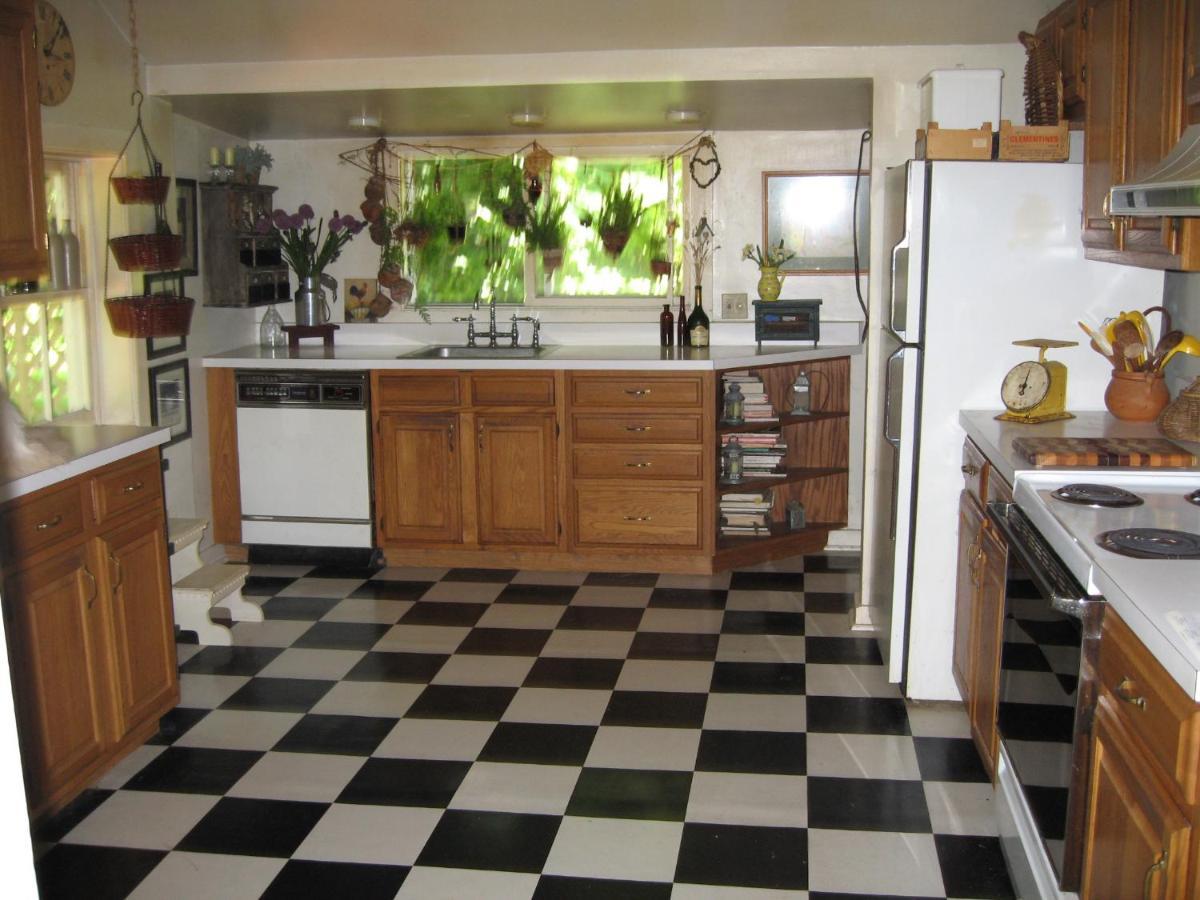 Private Setting On Country Farm Near Rhinebeck Bed & Breakfast Clinton Corners Exterior photo