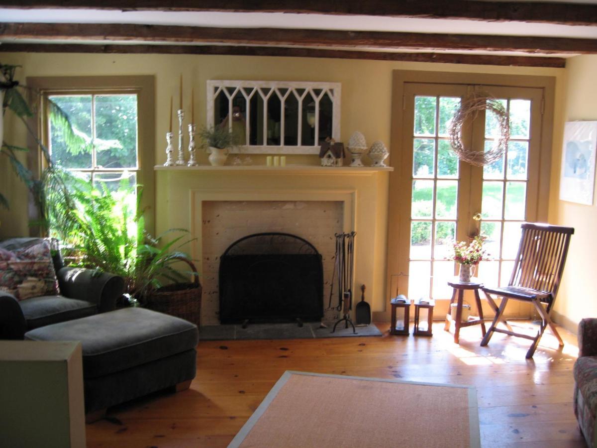 Private Setting On Country Farm Near Rhinebeck Bed & Breakfast Clinton Corners Exterior photo